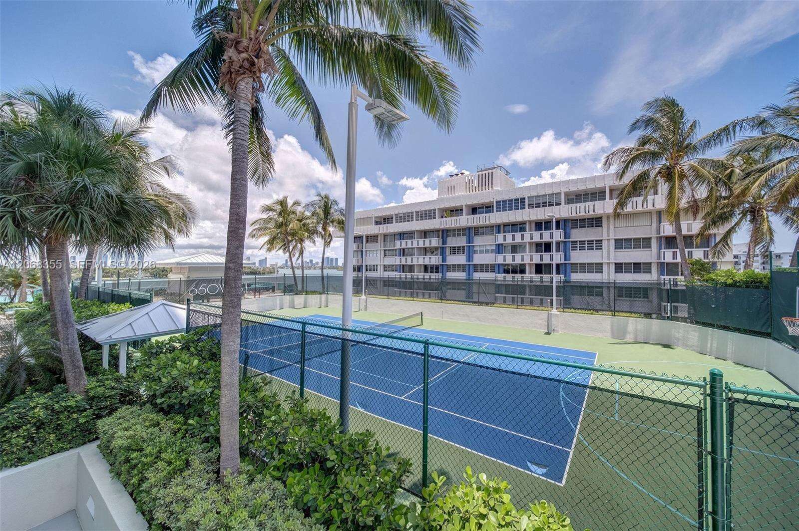 The Floridian at 650 W Ave, Miami Beach, FL 33139 - For Rent photo 23