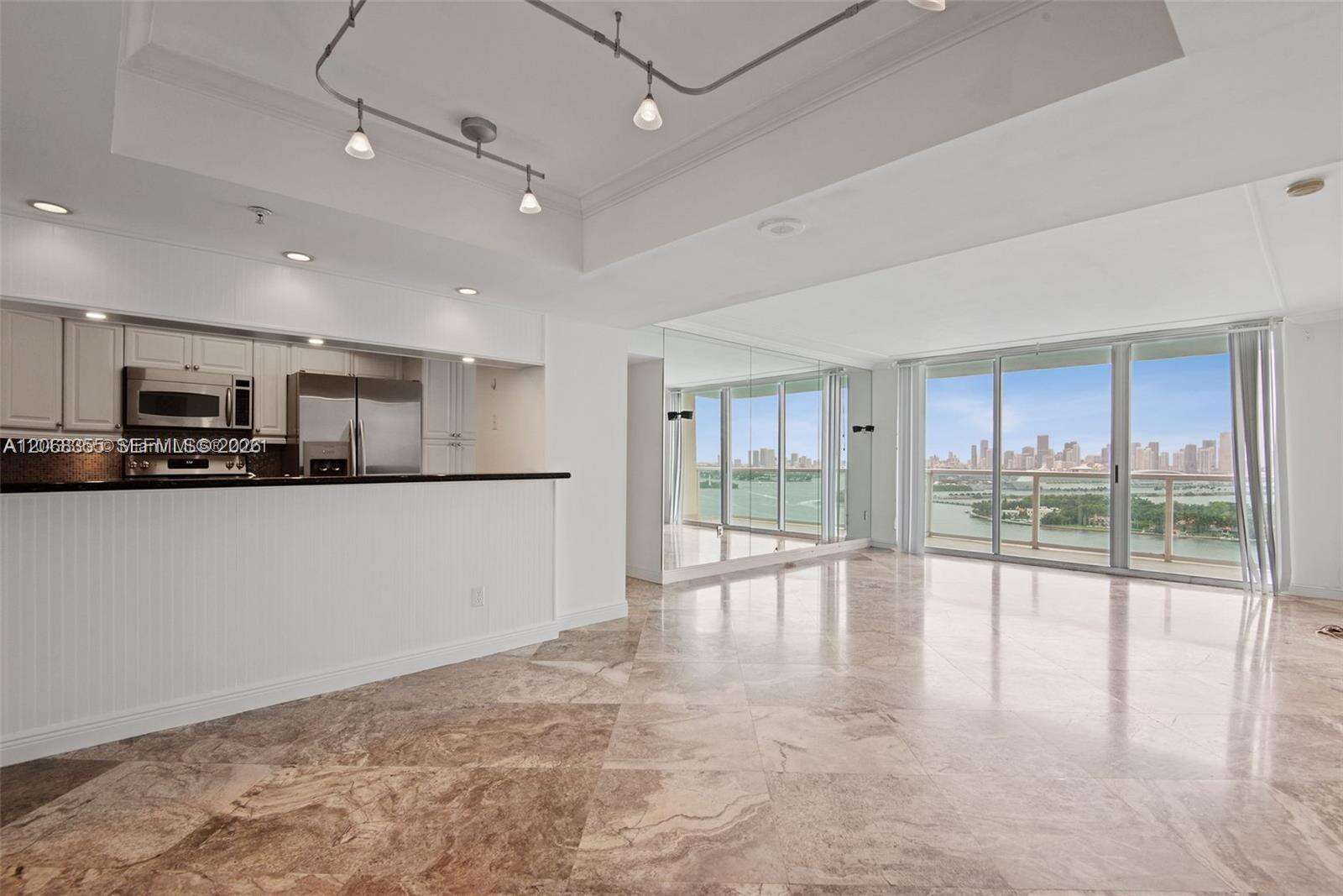 The Floridian at 650 W Ave, Miami Beach, FL 33139 - For Rent photo 4