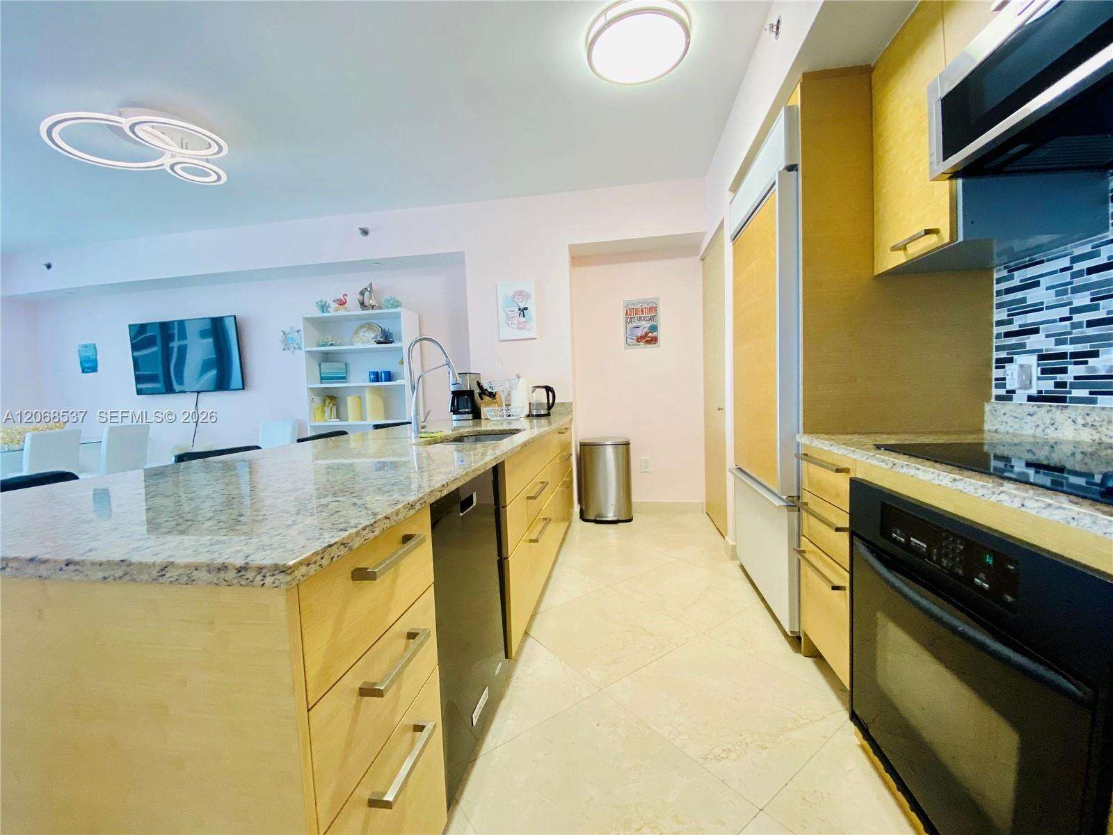 The Beach Club Two at 1830 Ocean Dr, Hallandale Beach, FL 33009 - For Rent photo 9