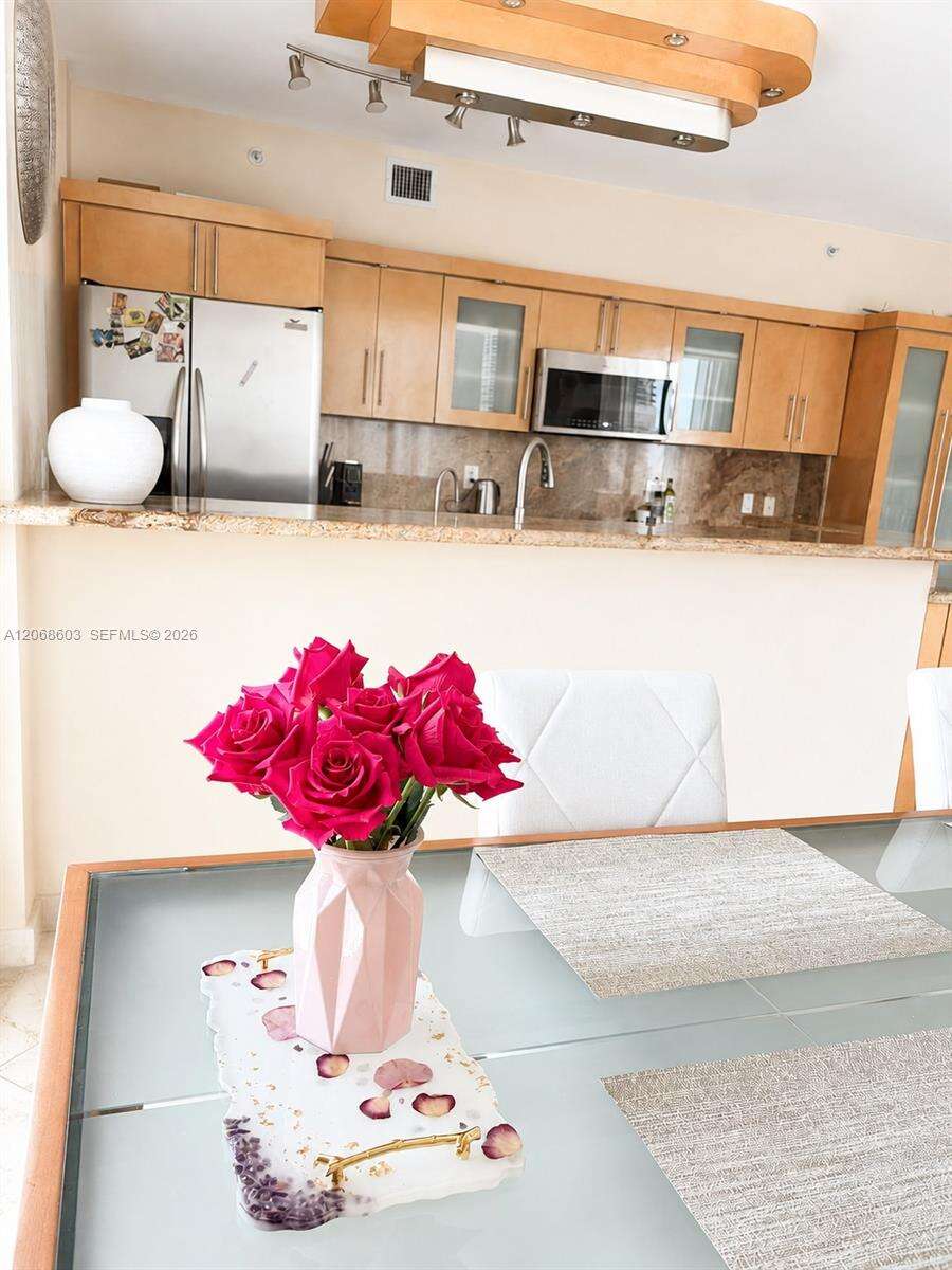 King David at 17555 Atlantic Blvd, Sunny Isles Beach, FL 33160 - For Rent photo 12
