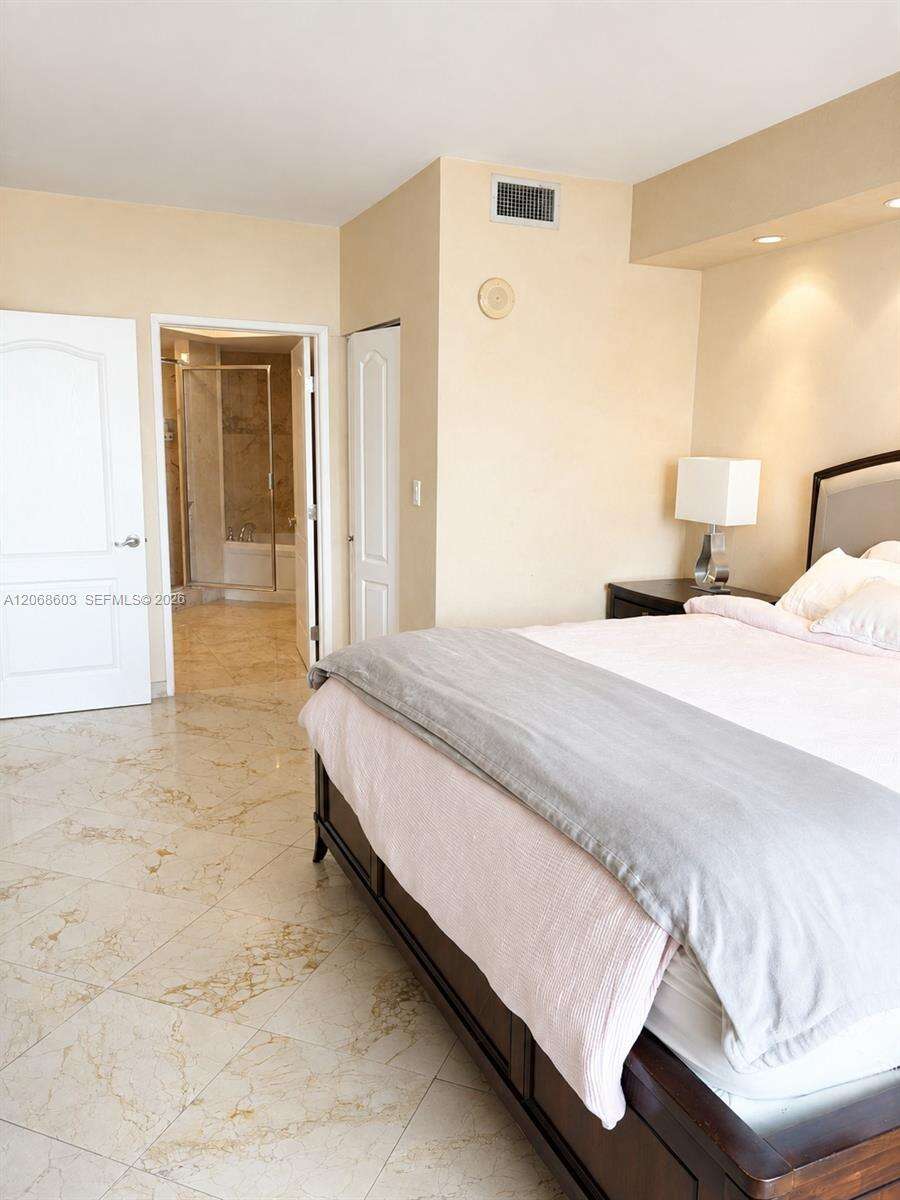King David at 17555 Atlantic Blvd, Sunny Isles Beach, FL 33160 - For Rent photo 24