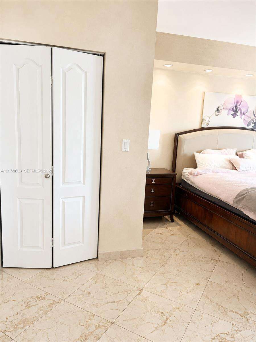 King David at 17555 Atlantic Blvd, Sunny Isles Beach, FL 33160 - For Rent photo 27
