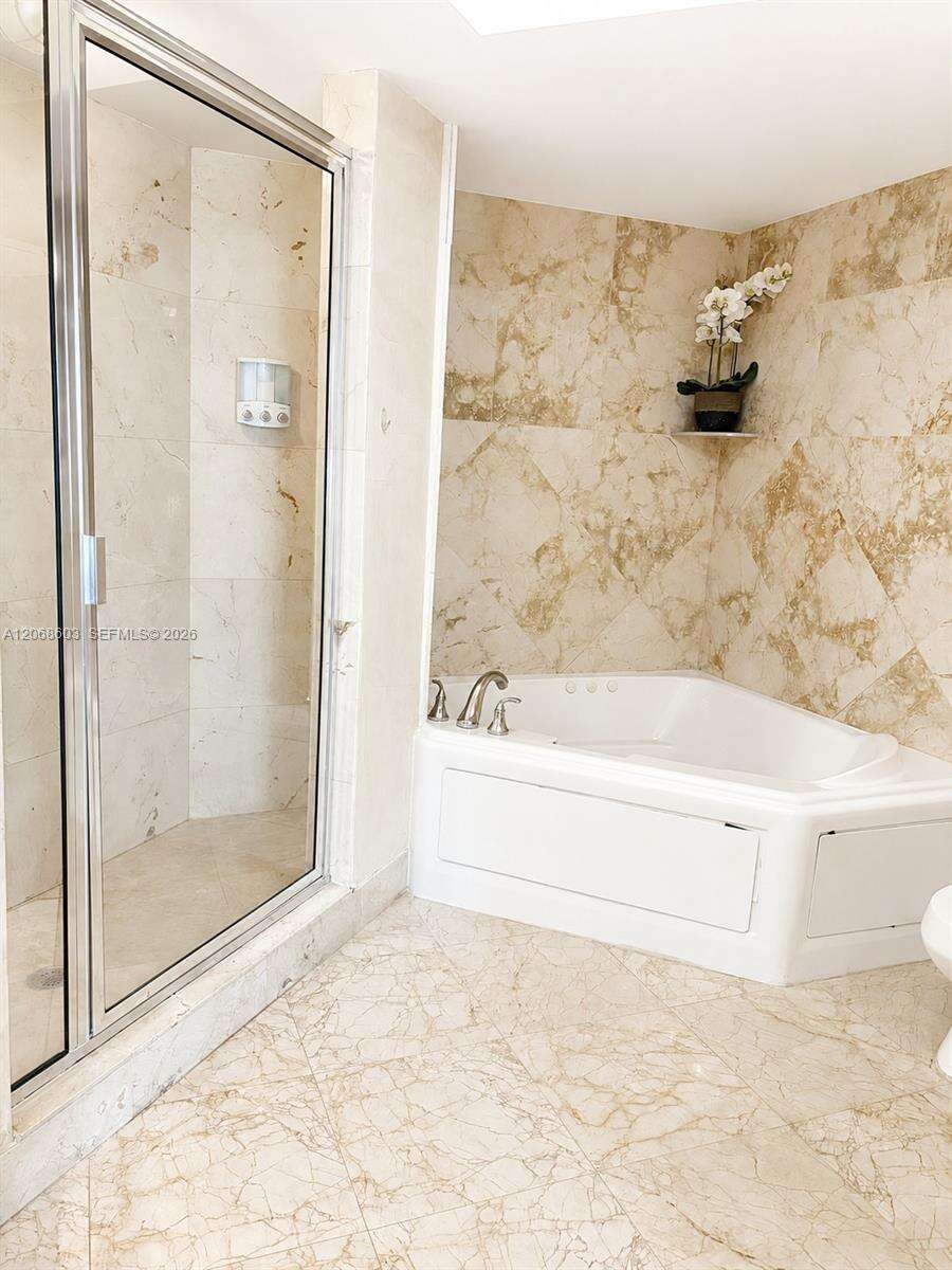 King David at 17555 Atlantic Blvd, Sunny Isles Beach, FL 33160 - For Rent photo 32