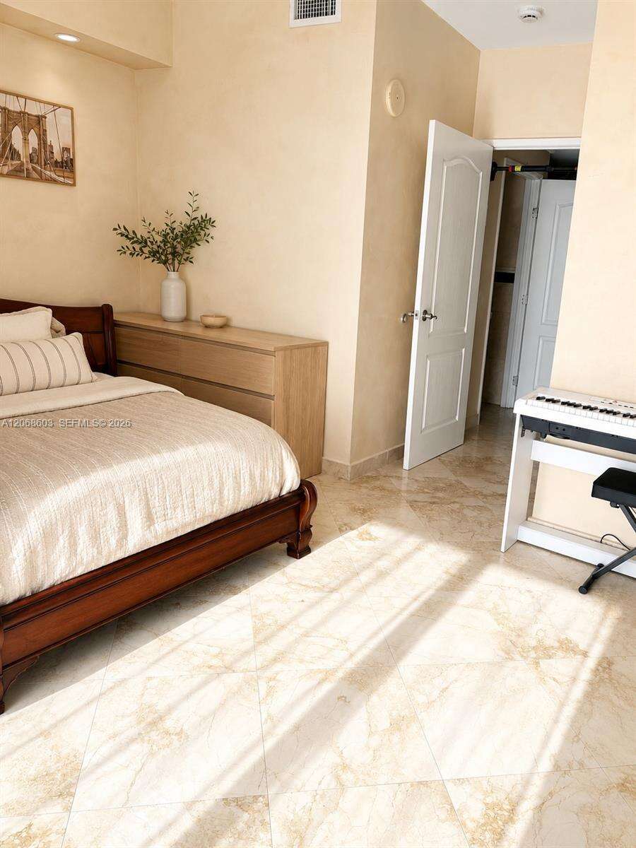 King David at 17555 Atlantic Blvd, Sunny Isles Beach, FL 33160 - For Rent photo 45