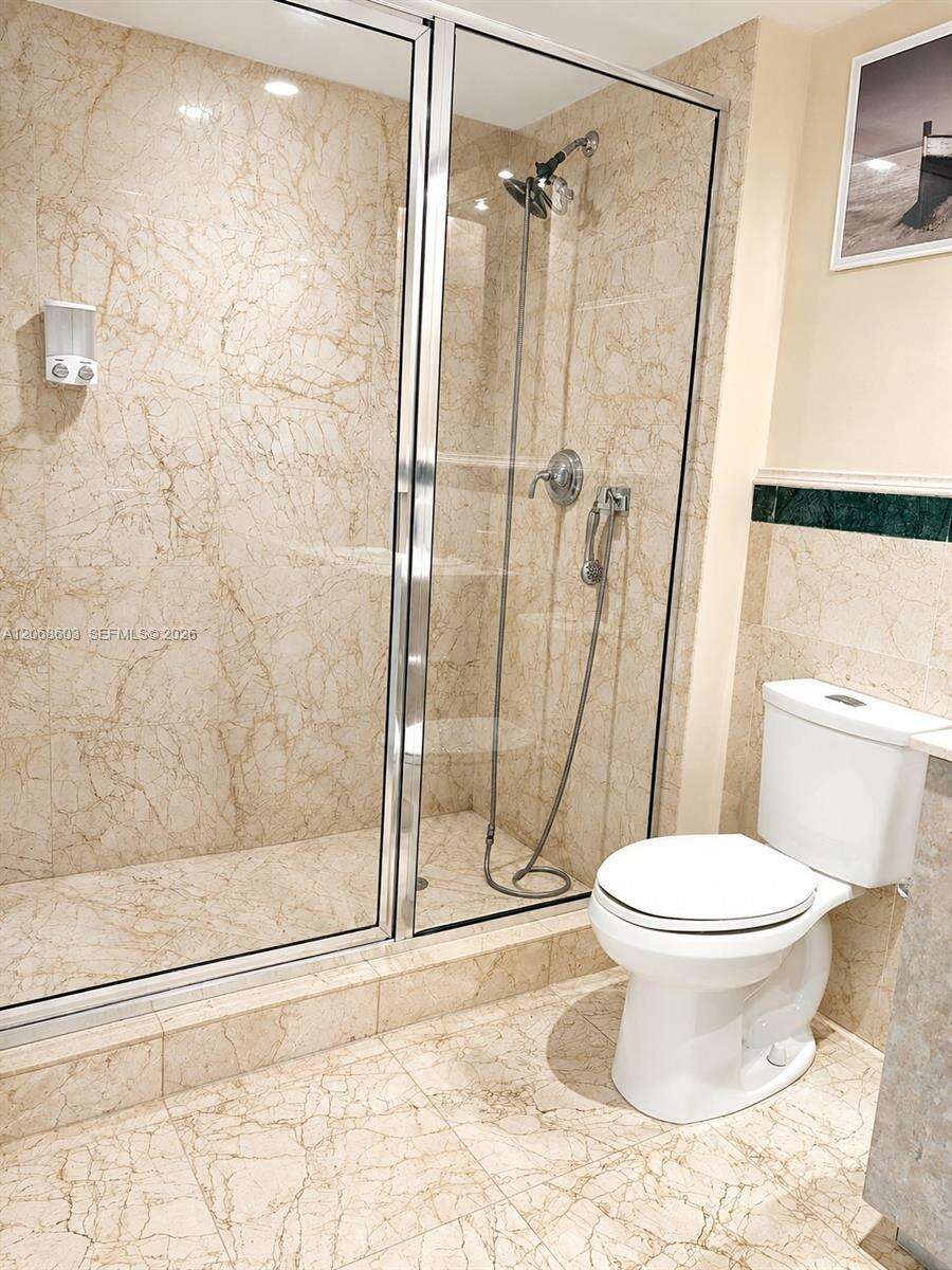 King David at 17555 Atlantic Blvd, Sunny Isles Beach, FL 33160 - For Rent photo 51