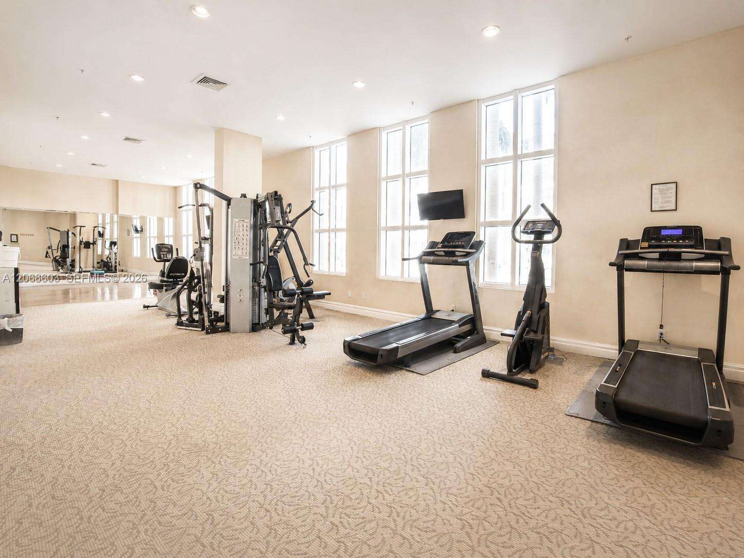 King David at 17555 Atlantic Blvd, Sunny Isles Beach, FL 33160 - For Rent photo 57