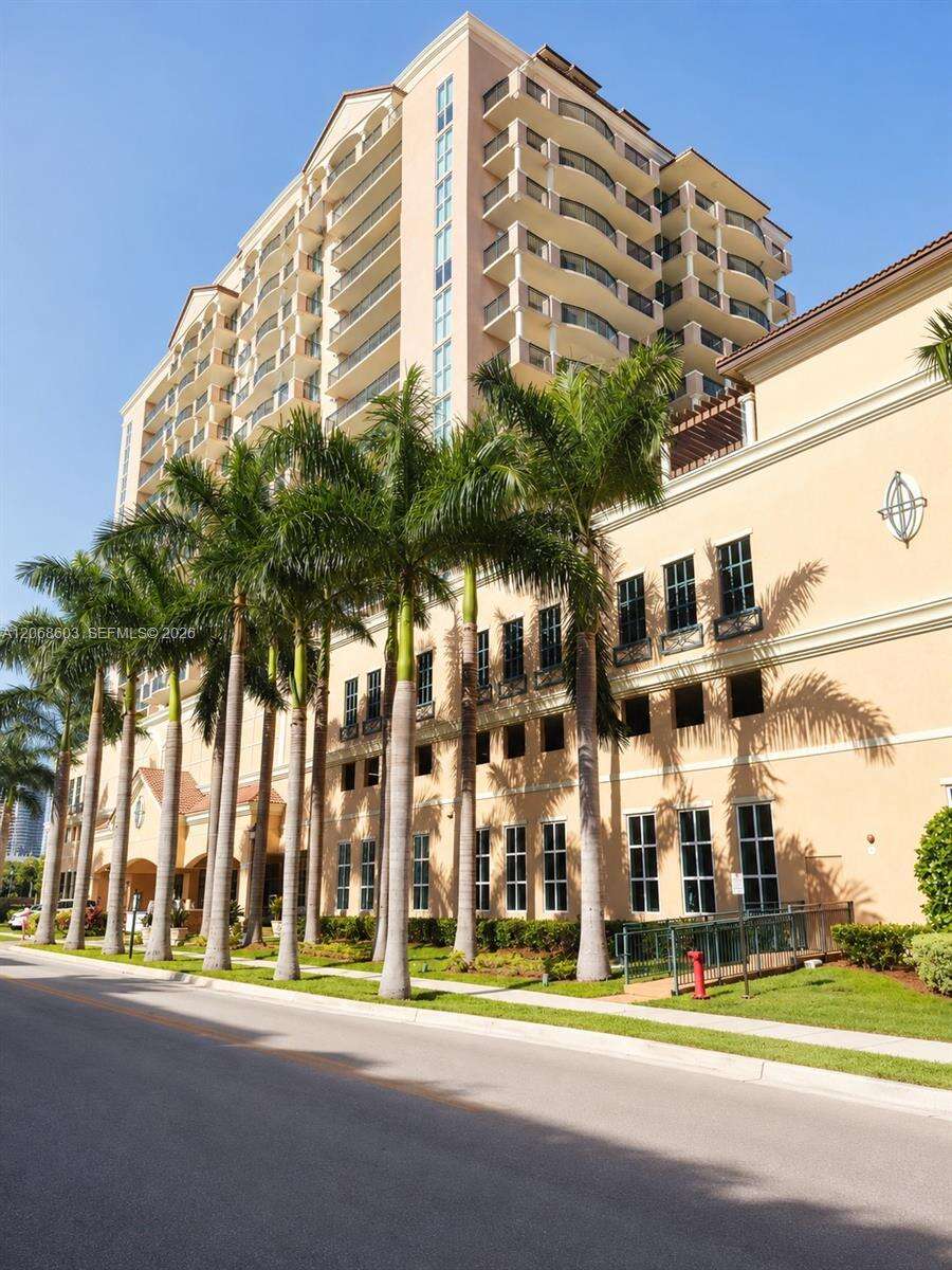 King David at 17555 Atlantic Blvd, Sunny Isles Beach, FL 33160 - For Rent photo 60