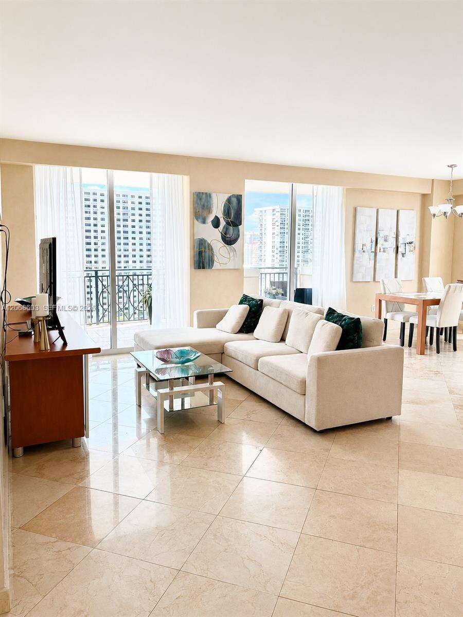 King David at 17555 Atlantic Blvd, Sunny Isles Beach, FL 33160 - For Rent photo 10