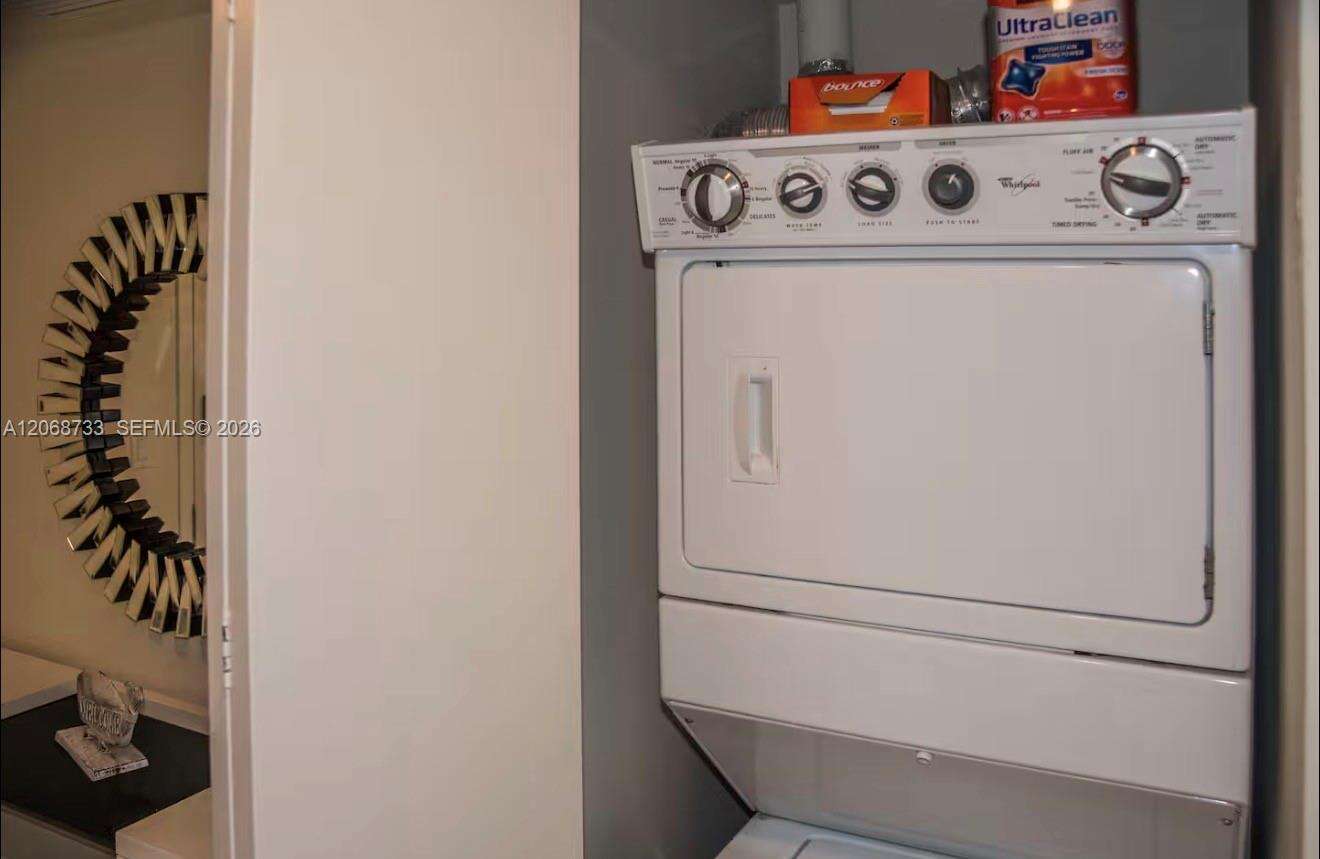 Icon Brickell 3 at 485 Brickell Ave, Miami, FL 33131 - For Rent photo 15