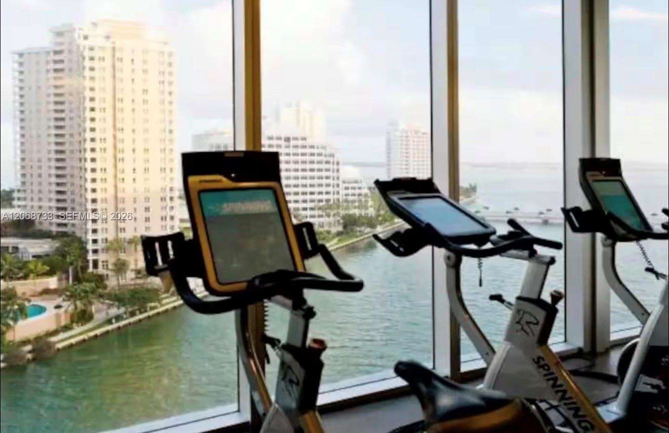 Icon Brickell 3 at 485 Brickell Ave, Miami, FL 33131 - For Rent photo 21