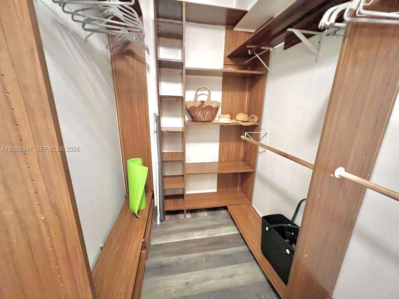 Turnberry Village North at Aventura, FL 33180 - For Rent photo 12