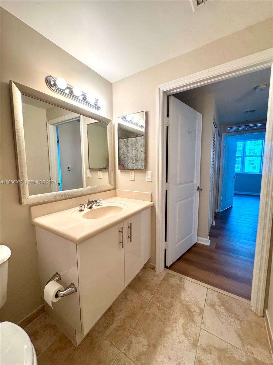 360 Condo at 7900 Harbor Island Dr, North Bay Village, FL 33141 - For Rent photo 14
