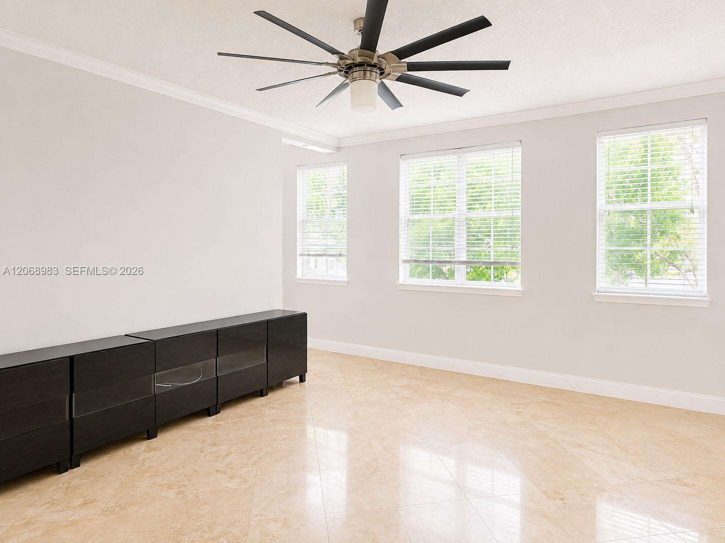 2080 Ocean Drive at 2069 Ocean Dr, Hallandale Beach, FL 33009 - For Rent photo 17