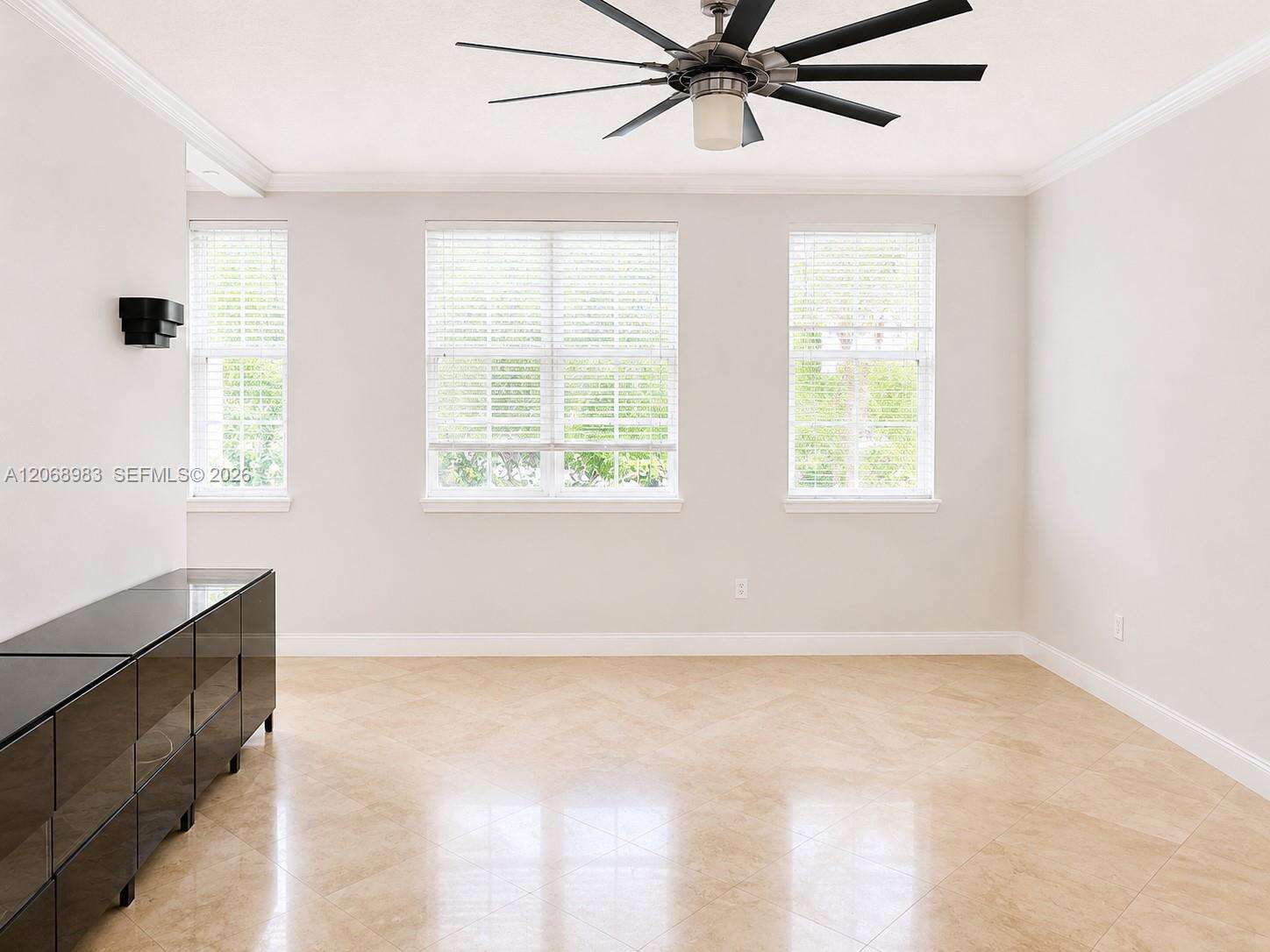 2080 Ocean Drive at 2069 Ocean Dr, Hallandale Beach, FL 33009 - For Rent photo 18