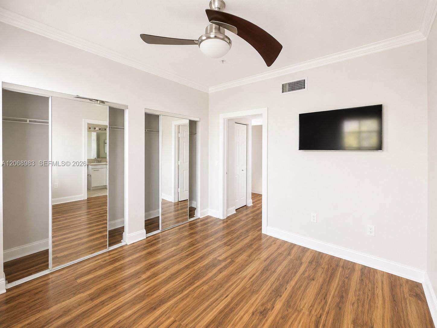 2080 Ocean Drive at 2069 Ocean Dr, Hallandale Beach, FL 33009 - For Rent photo 38