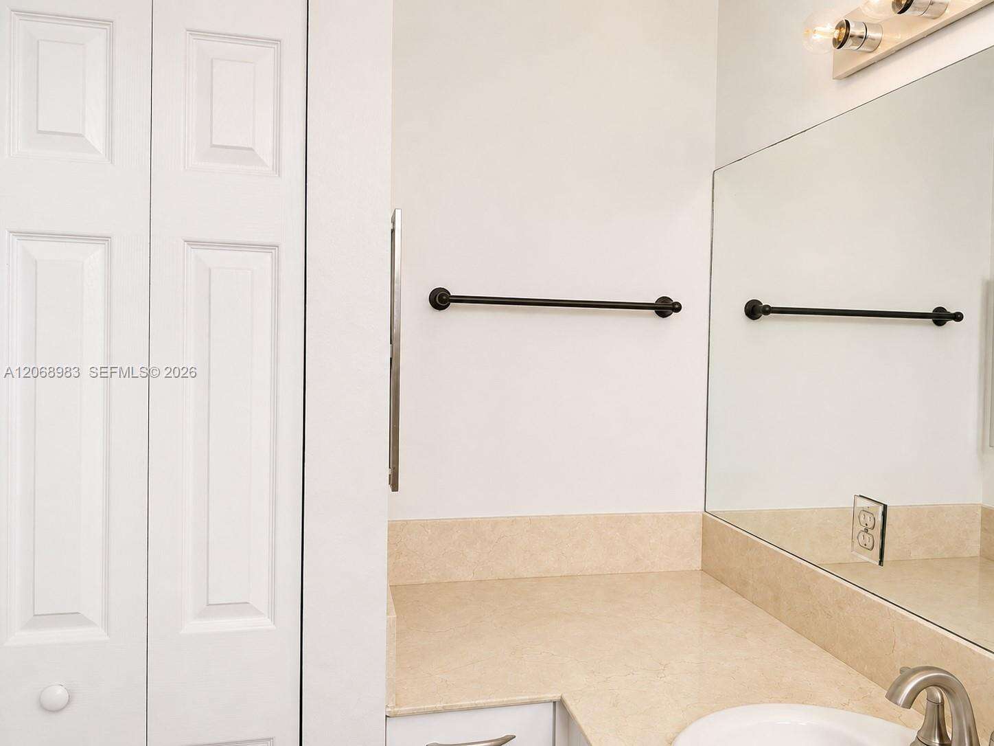 2080 Ocean Drive at 2069 Ocean Dr, Hallandale Beach, FL 33009 - For Rent photo 40