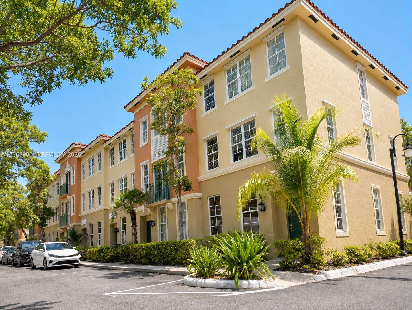 2080 Ocean Drive at 2069 Ocean Dr, Hallandale Beach, FL 33009 - For Rent photo 5