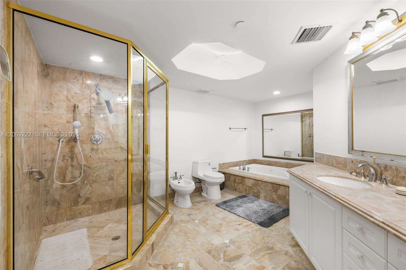 Solimar at 9559 Collins Ave, Surfside, FL 33154 - For Rent photo 26