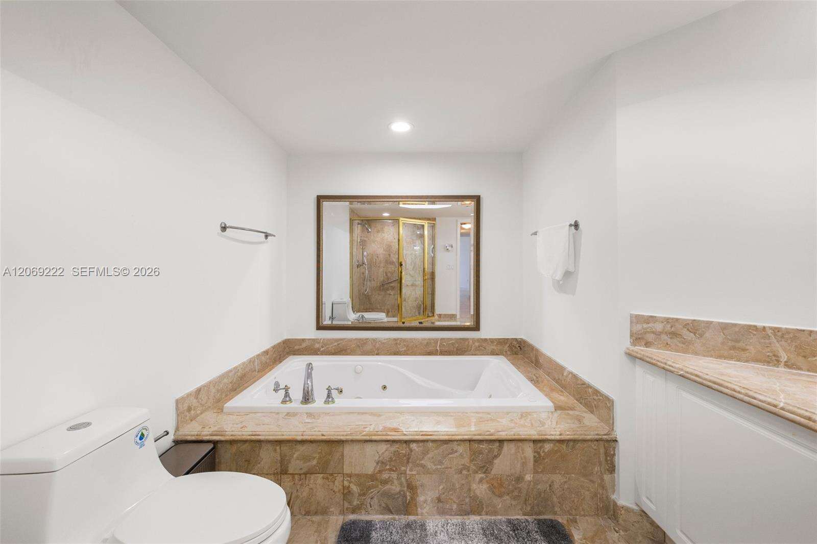 Solimar at 9559 Collins Ave, Surfside, FL 33154 - For Rent photo 27