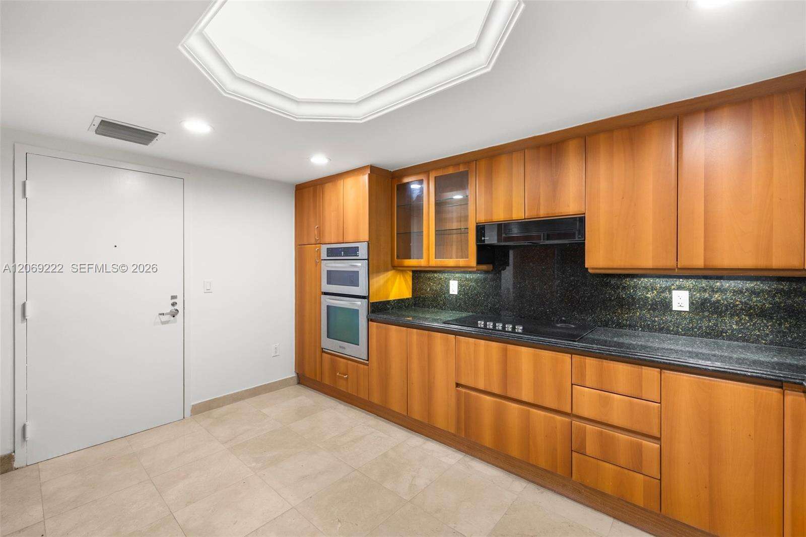 Solimar at 9559 Collins Ave, Surfside, FL 33154 - For Rent photo 6