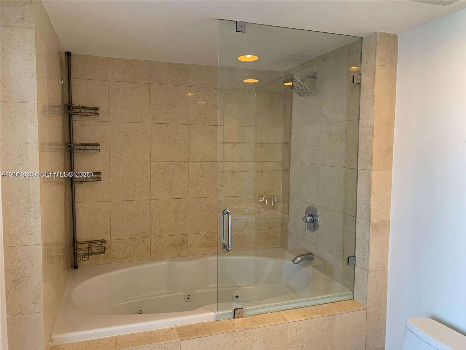 The Beach Club Two at 1830 Ocean Dr, Hallandale Beach, FL 33009 - For Rent photo 18