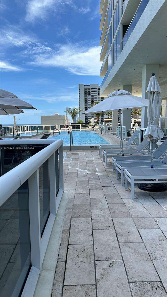 The Beach Club Two at 1830 Ocean Dr, Hallandale Beach, FL 33009 - For Rent photo 23