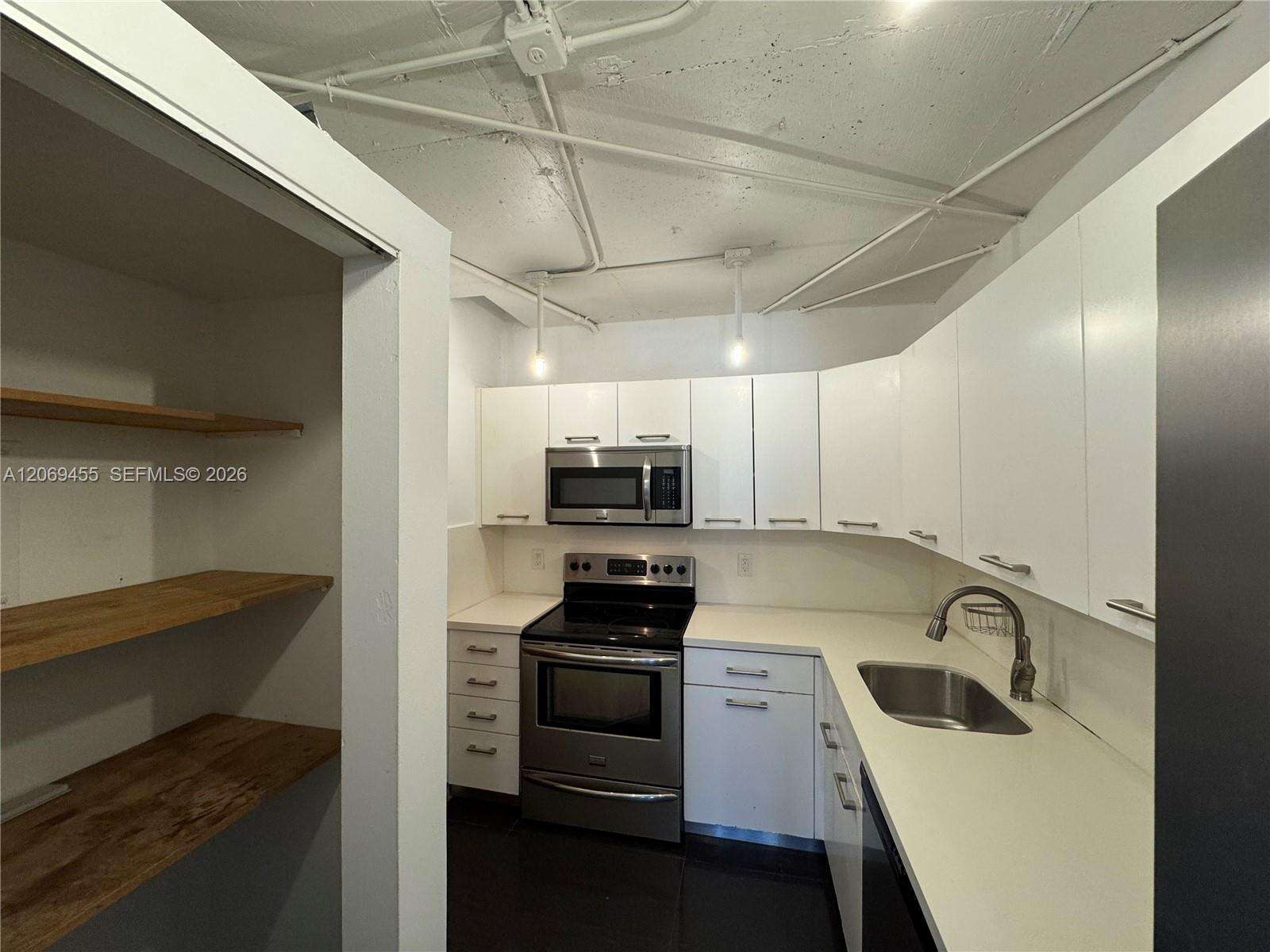 South Bay Club at 800 W Ave, Miami Beach, FL 33139 - For Rent photo 6
