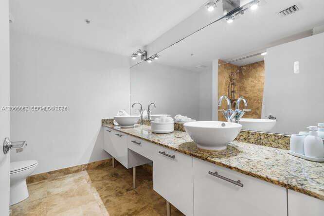Brickell On The River at 41 5 St, Miami, FL 33131 - For Rent photo 19