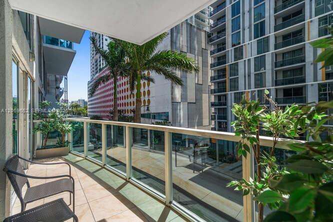 Brickell On The River at 41 5 St, Miami, FL 33131 - For Rent photo 3