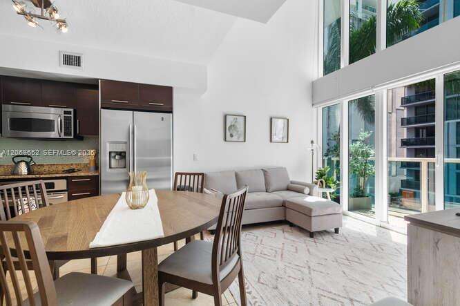 Brickell On The River at 41 5 St, Miami, FL 33131 - For Rent photo 4