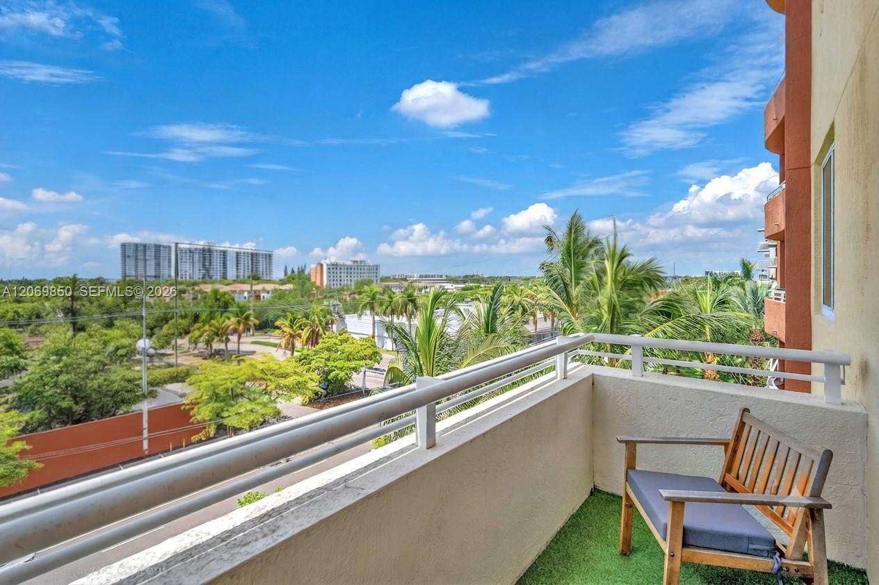 Venture at 18800 29 Ave, Aventura, FL 33180 - For Rent photo 30