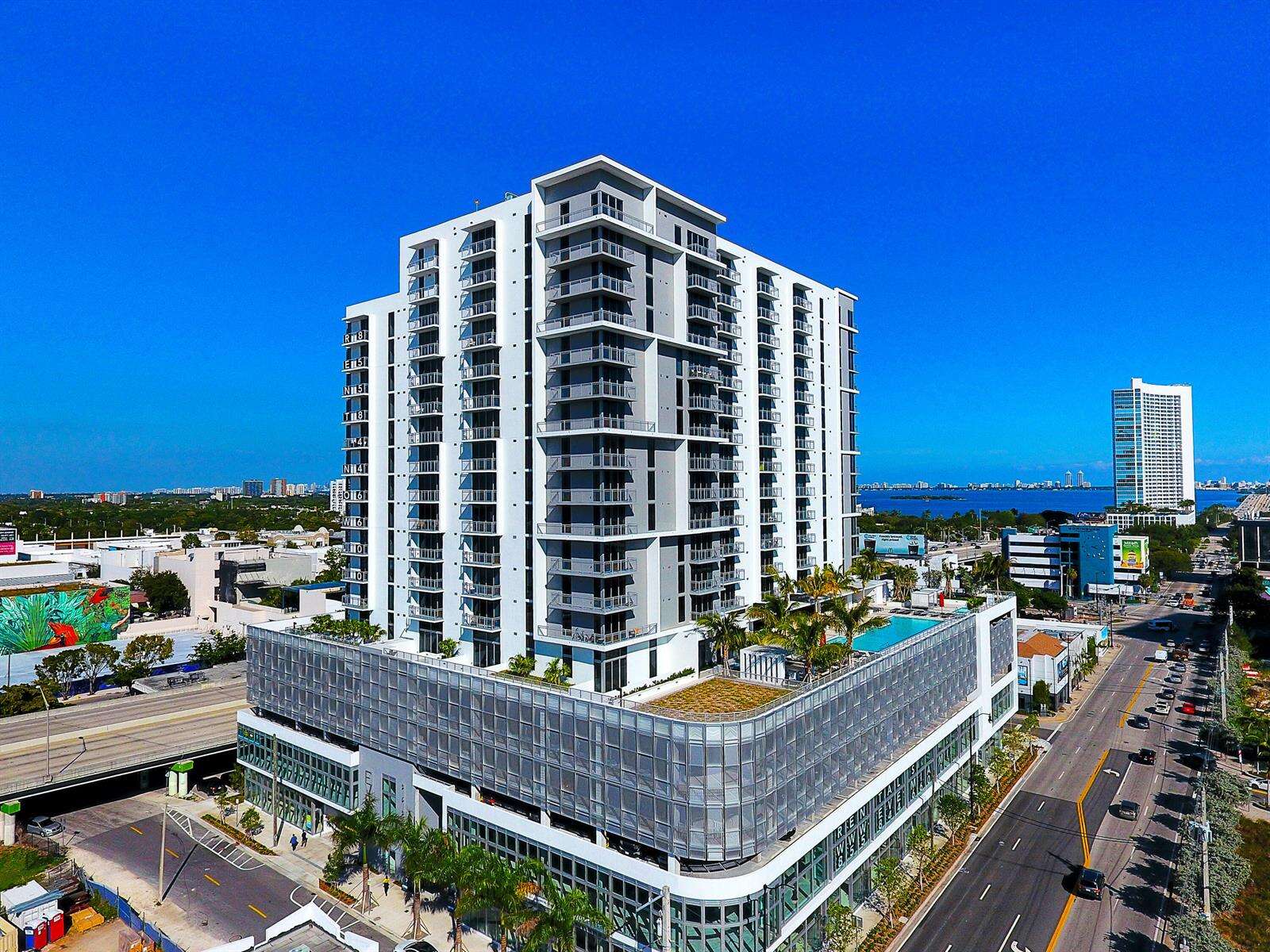 District Condos for Sale & Rent | Picture 1
