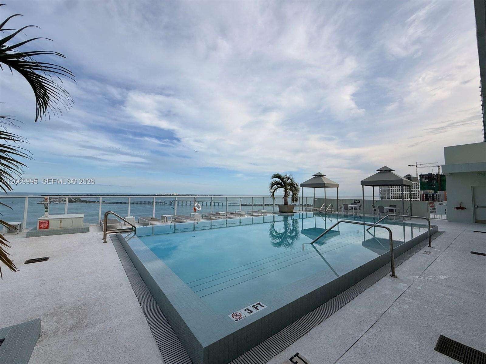 Emerald At Brickell at 218 14 St, Miami, FL 33131 - For Rent photo 17
