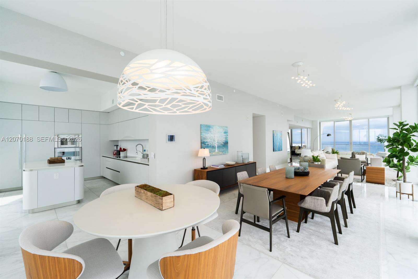 Jade Signature at 16901 Collins Ave, Sunny Isles Beach, FL 33160 - For Rent photo 2