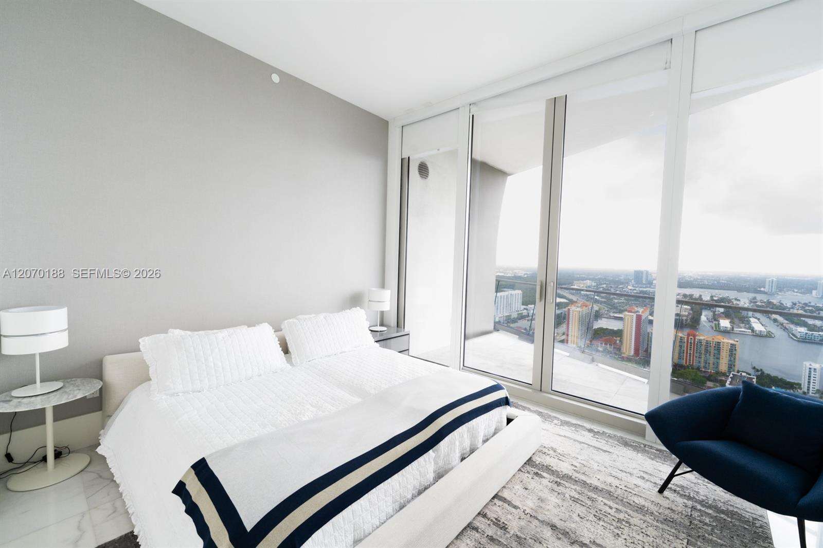 Jade Signature at 16901 Collins Ave, Sunny Isles Beach, FL 33160 - For Rent photo 25