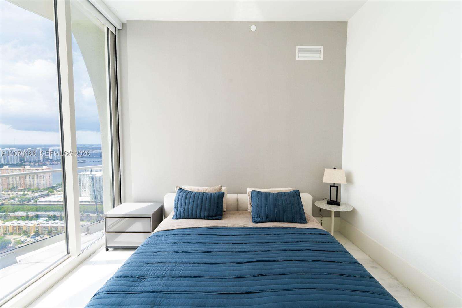 Jade Signature at 16901 Collins Ave, Sunny Isles Beach, FL 33160 - For Rent photo 33