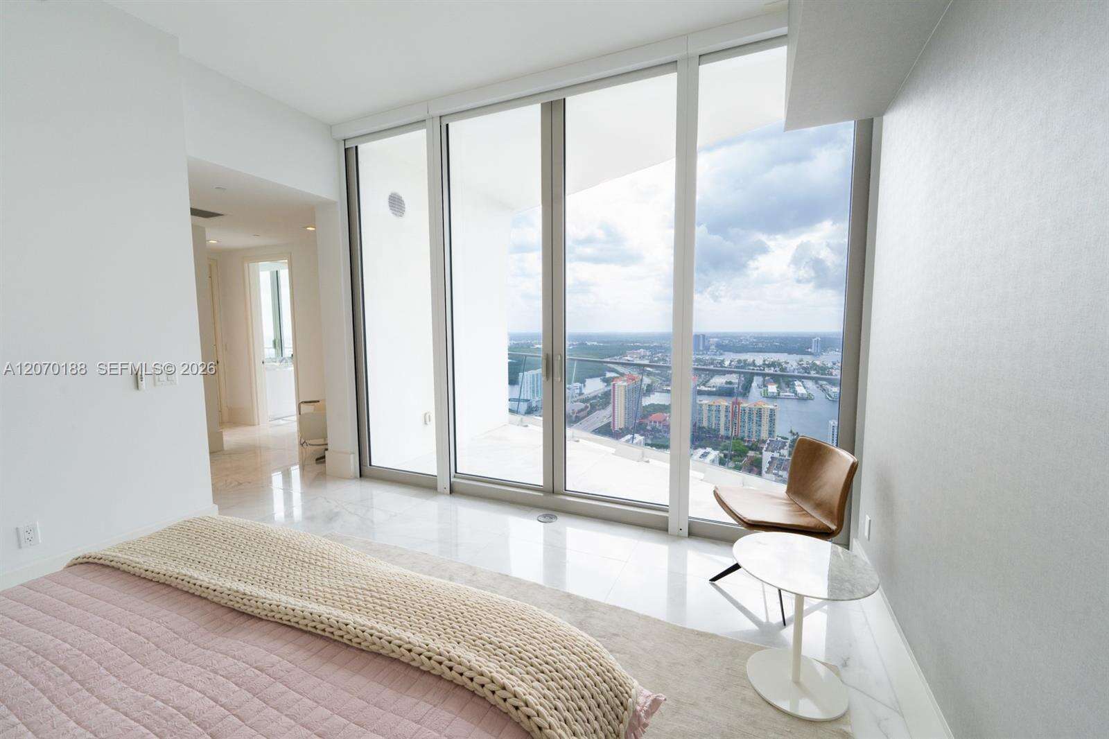 Jade Signature at 16901 Collins Ave, Sunny Isles Beach, FL 33160 - For Rent photo 36