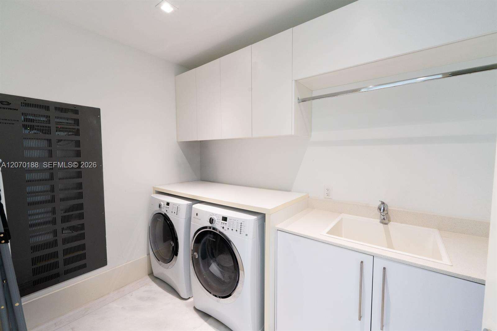Jade Signature at 16901 Collins Ave, Sunny Isles Beach, FL 33160 - For Rent photo 38
