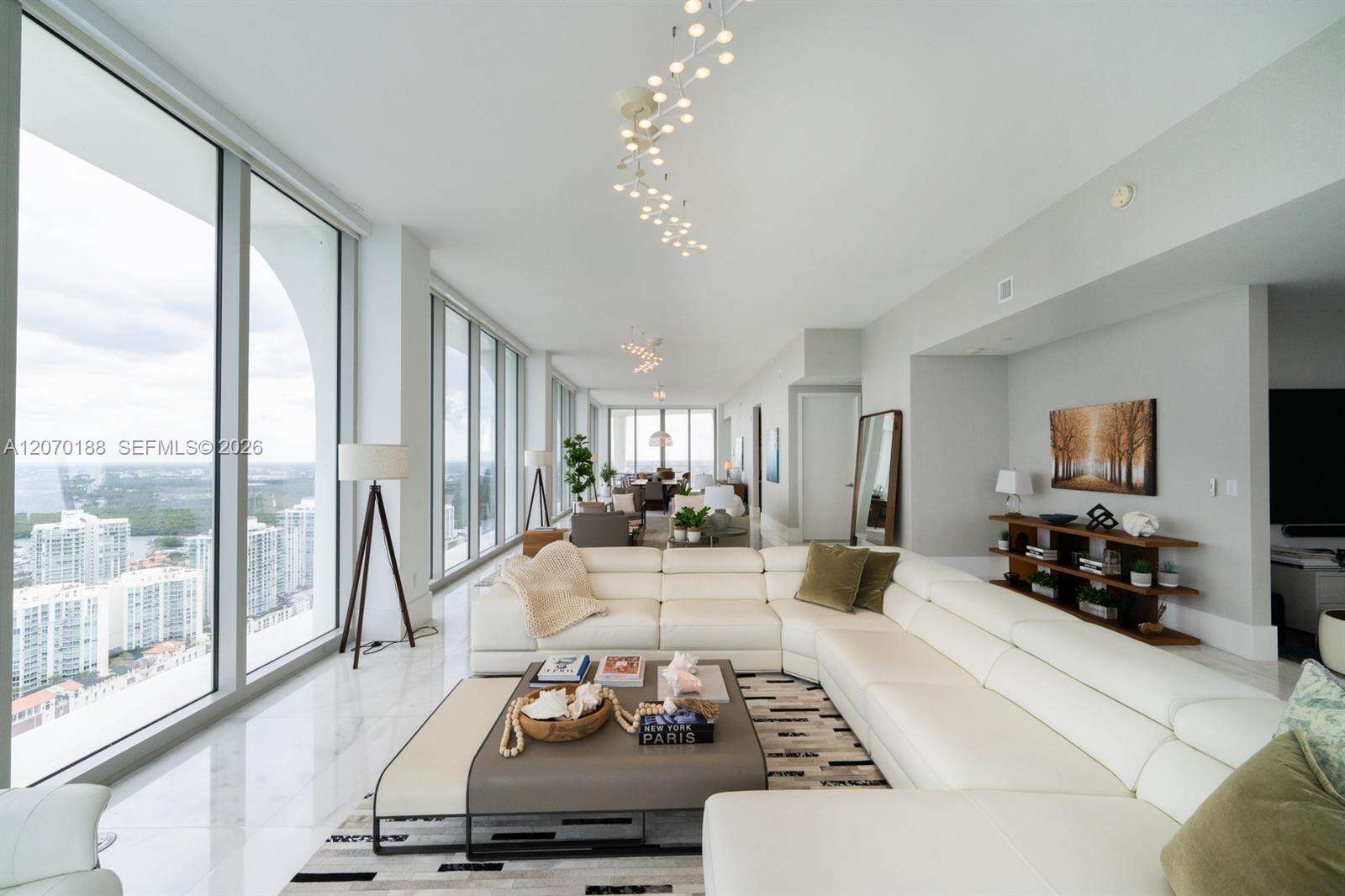 Jade Signature at 16901 Collins Ave, Sunny Isles Beach, FL 33160 - For Rent photo 49