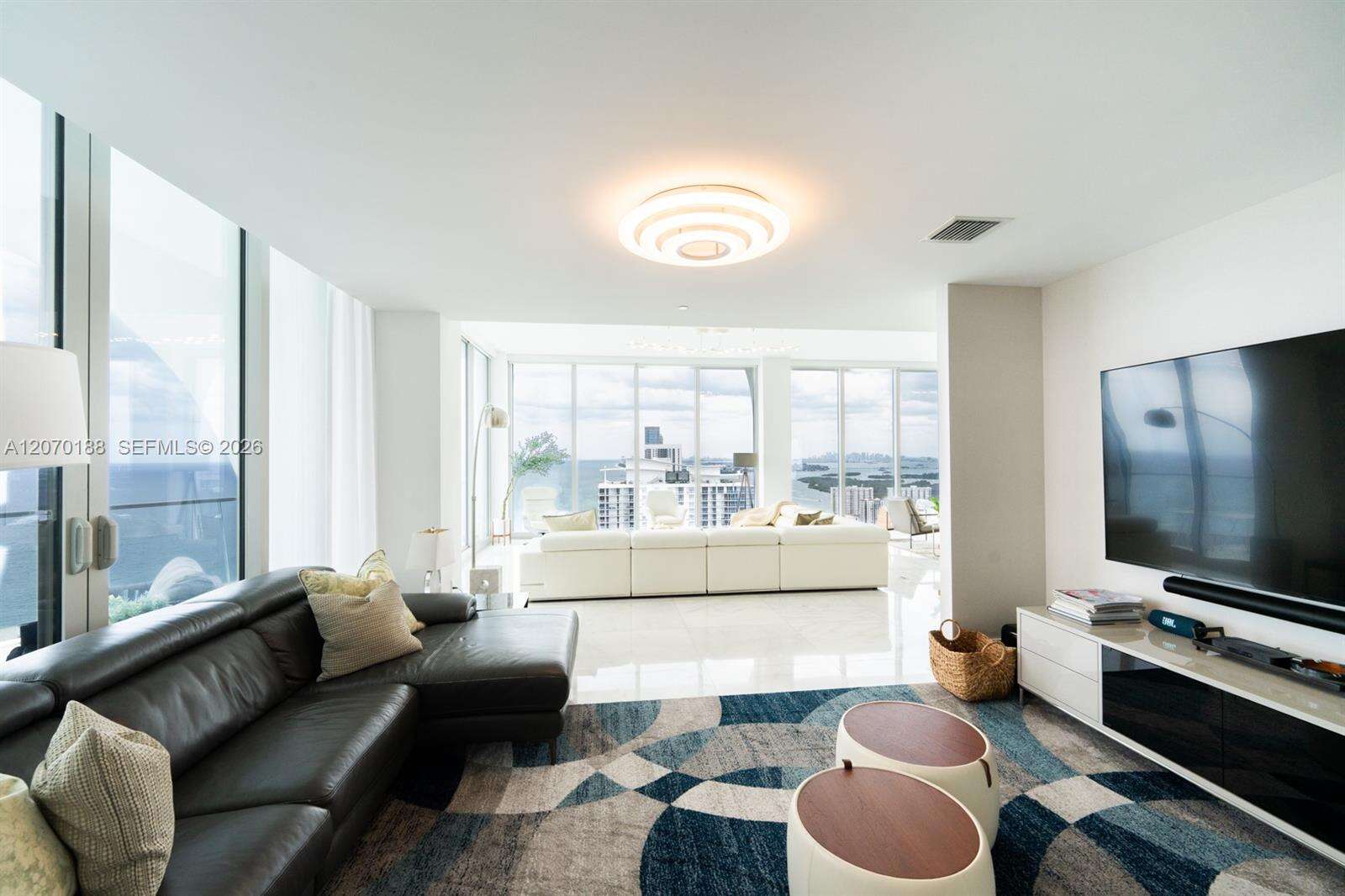 Jade Signature at 16901 Collins Ave, Sunny Isles Beach, FL 33160 - For Rent photo 54