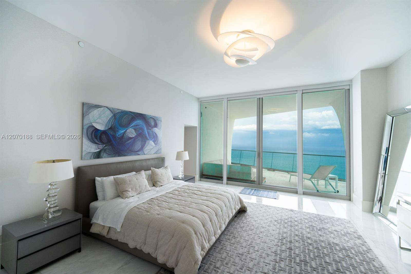 Jade Signature at 16901 Collins Ave, Sunny Isles Beach, FL 33160 - For Rent photo 7
