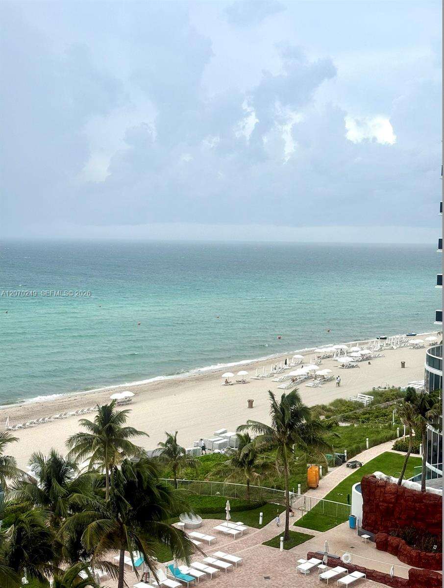 Trump Royale at 18201 Collins Ave, Sunny Isles Beach, FL 33160 - For Rent photo 1
