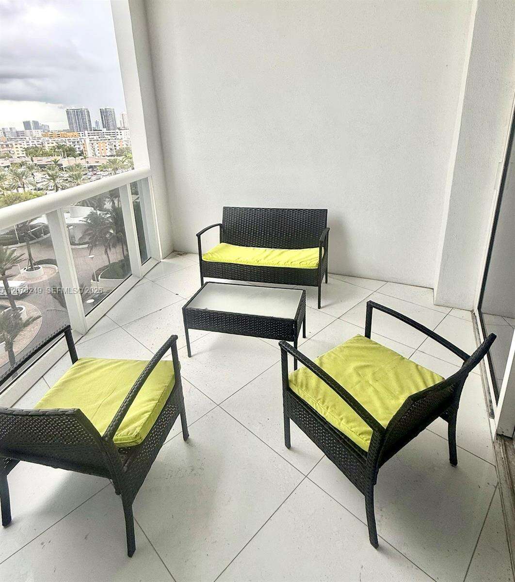 Trump Royale at 18201 Collins Ave, Sunny Isles Beach, FL 33160 - For Rent photo 5