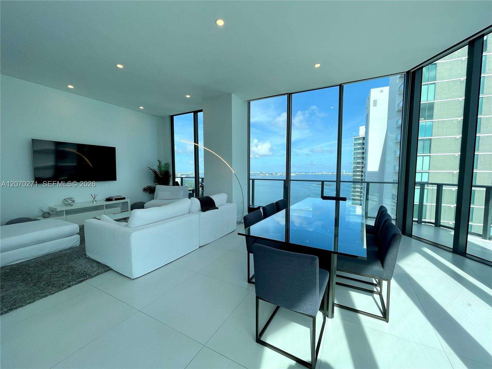 Paraiso Bayviews at 501 31 St, Miami, FL 33137 - For Rent photo 2