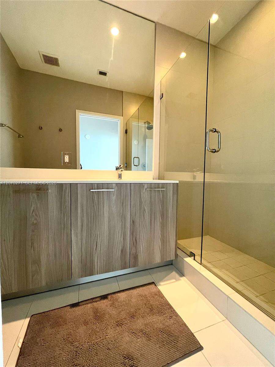 Paraiso Bayviews at 501 31 St, Miami, FL 33137 - For Rent photo 11