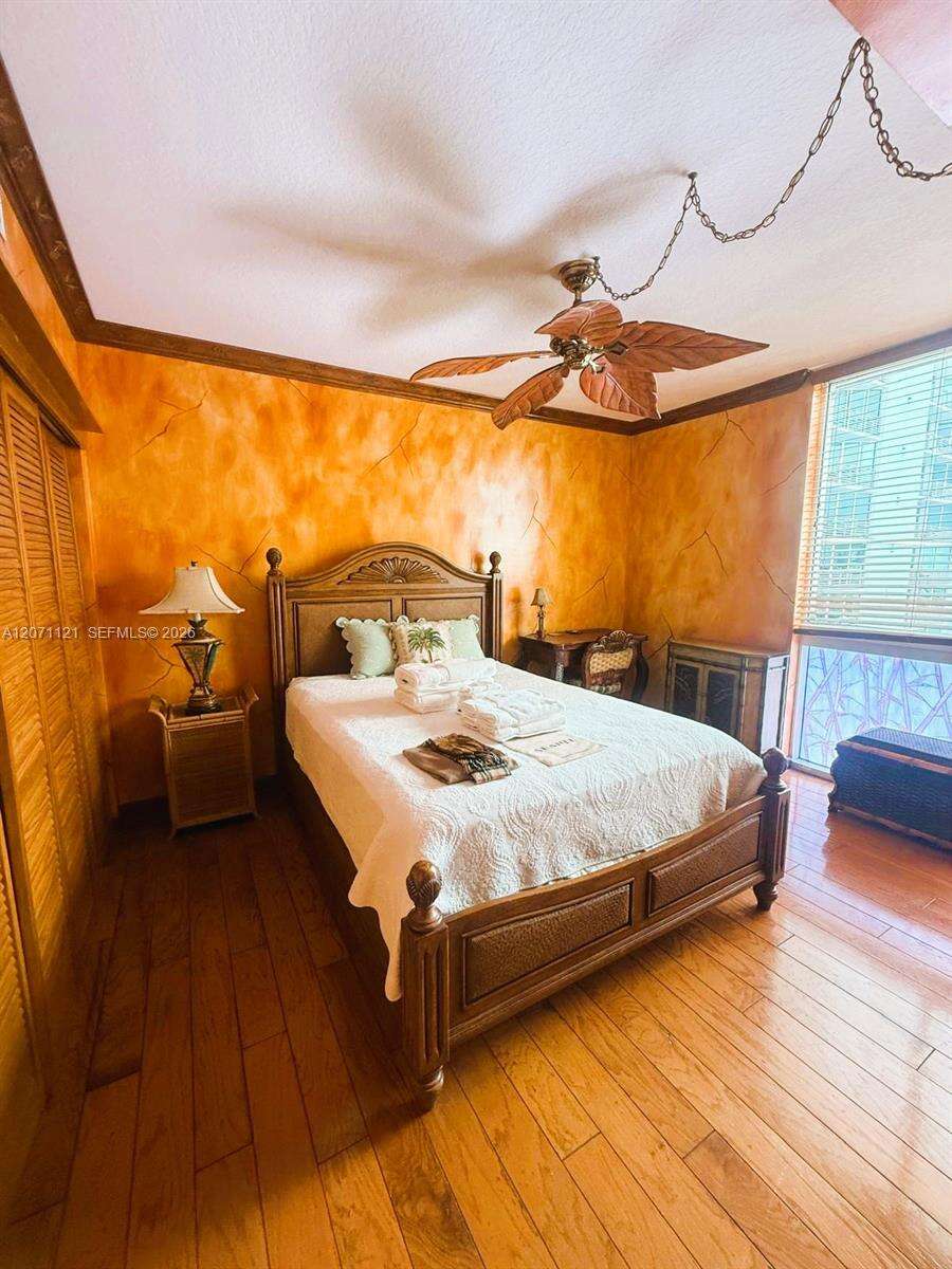 One Miami East at 335 Biscayne Blvd, Miami, FL 33131 - For Rent photo 16