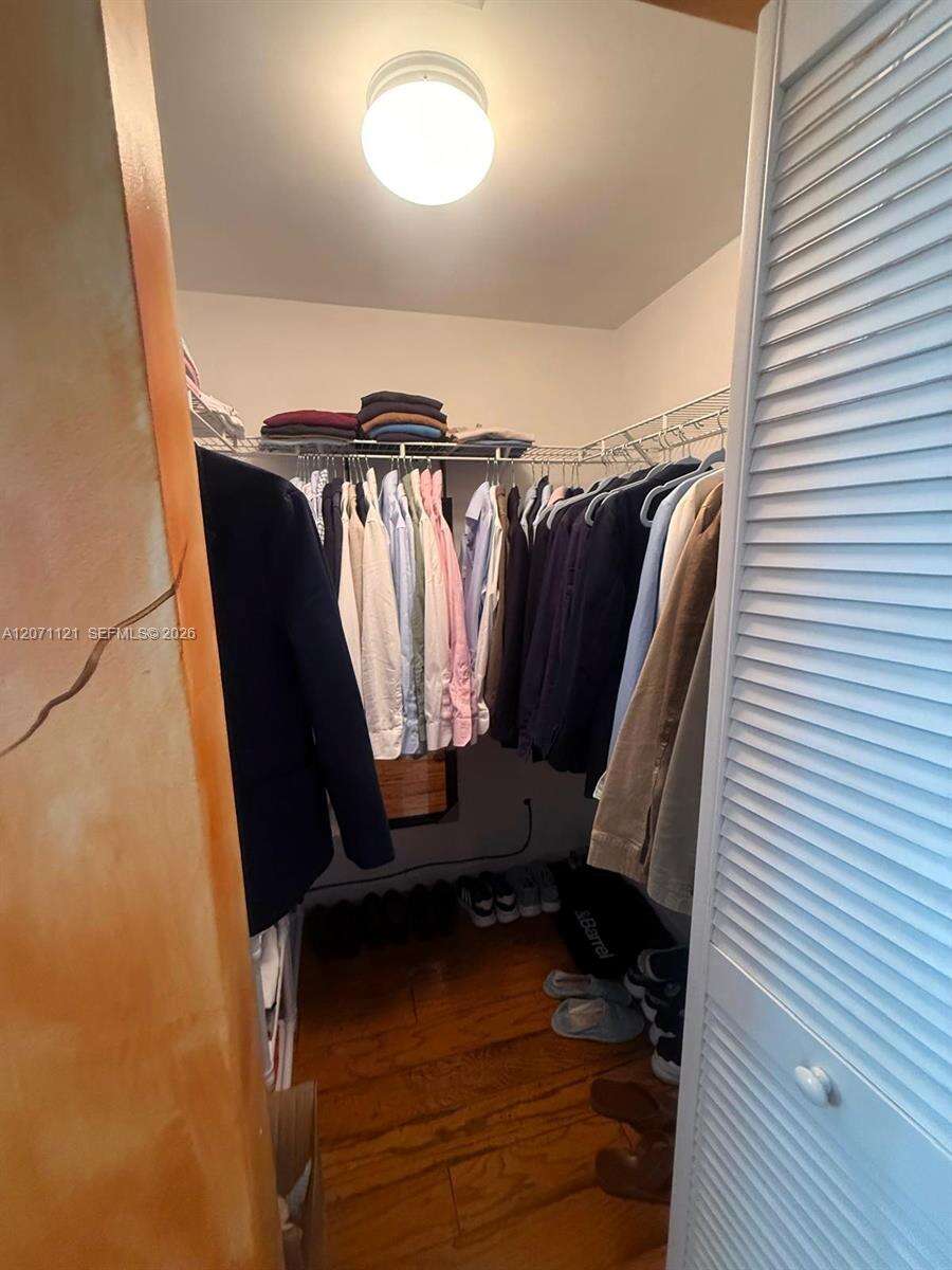 One Miami East at 335 Biscayne Blvd, Miami, FL 33131 - For Rent photo 26