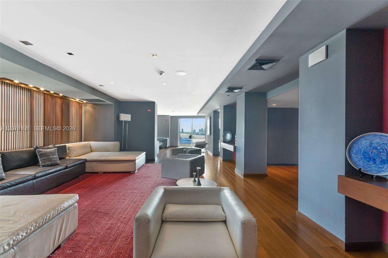 One Miami East at 335 Biscayne Blvd, Miami, FL 33131 - For Rent photo 31