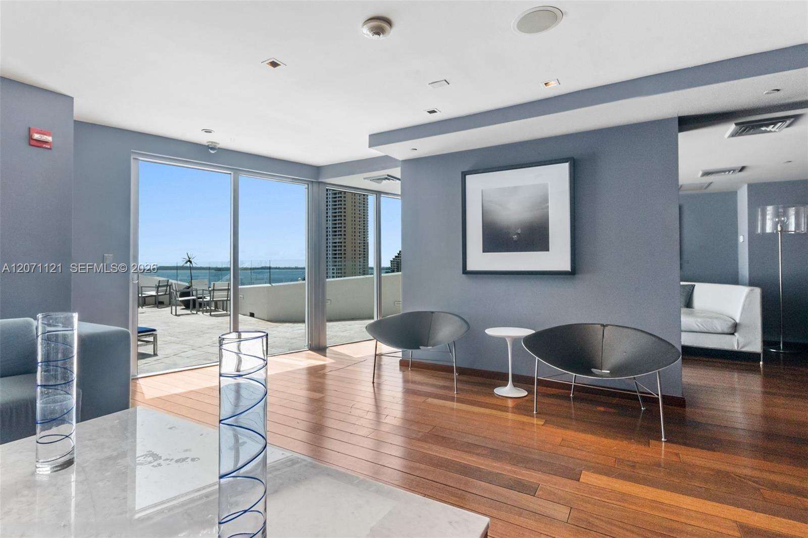 One Miami East at 335 Biscayne Blvd, Miami, FL 33131 - For Rent photo 34