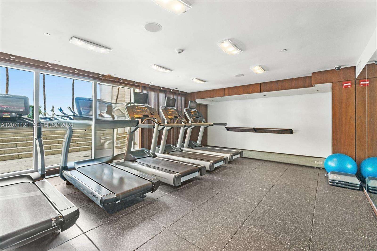 One Miami East at 335 Biscayne Blvd, Miami, FL 33131 - For Rent photo 55